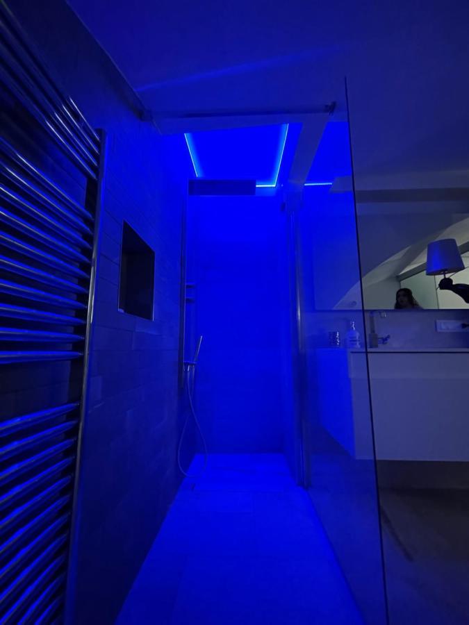 شقة Loft “Cinema Galleria” باري المظهر الخارجي الصورة